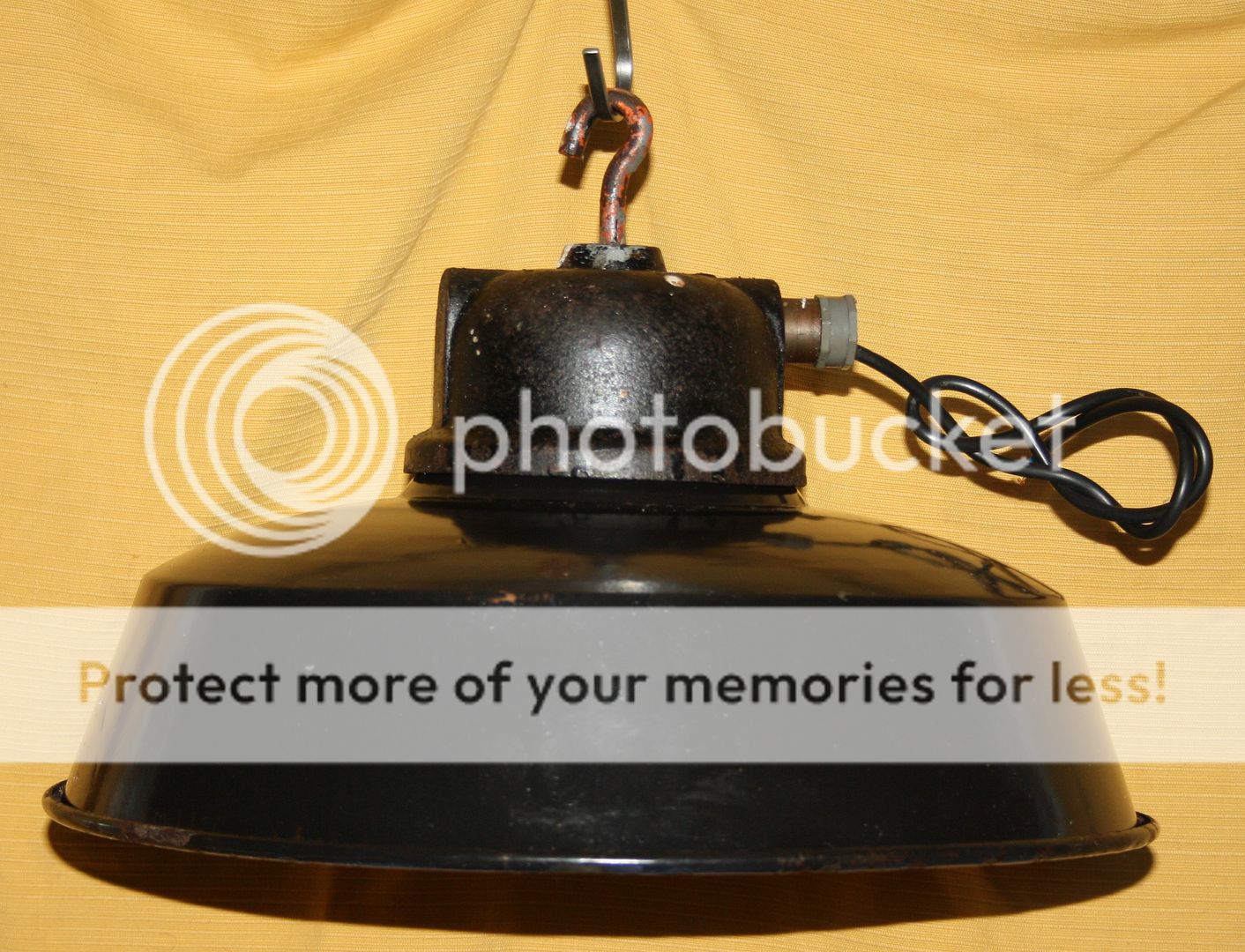photo LAMP1FB25.jpg