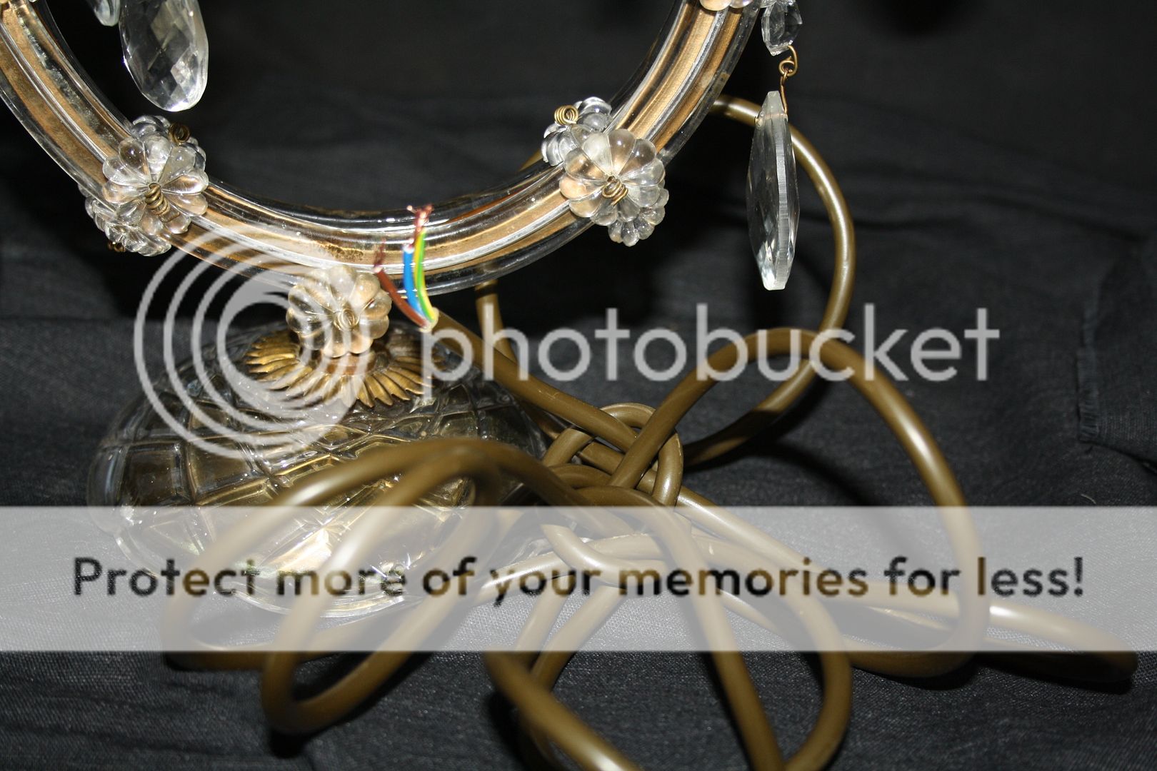 photo width = 650 tlamp2ju17.jpg