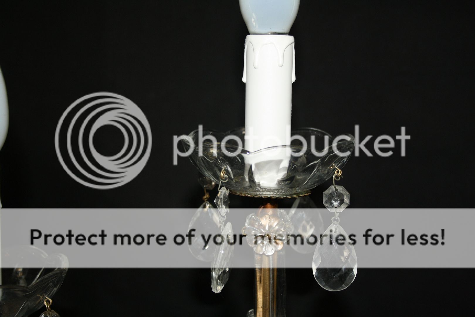 photo width = 650 tlamp2ju17.jpg
