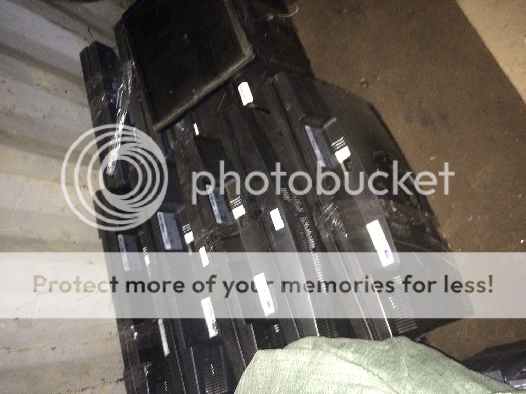 Thanh lý lô lcd hàng usa giá rẻ