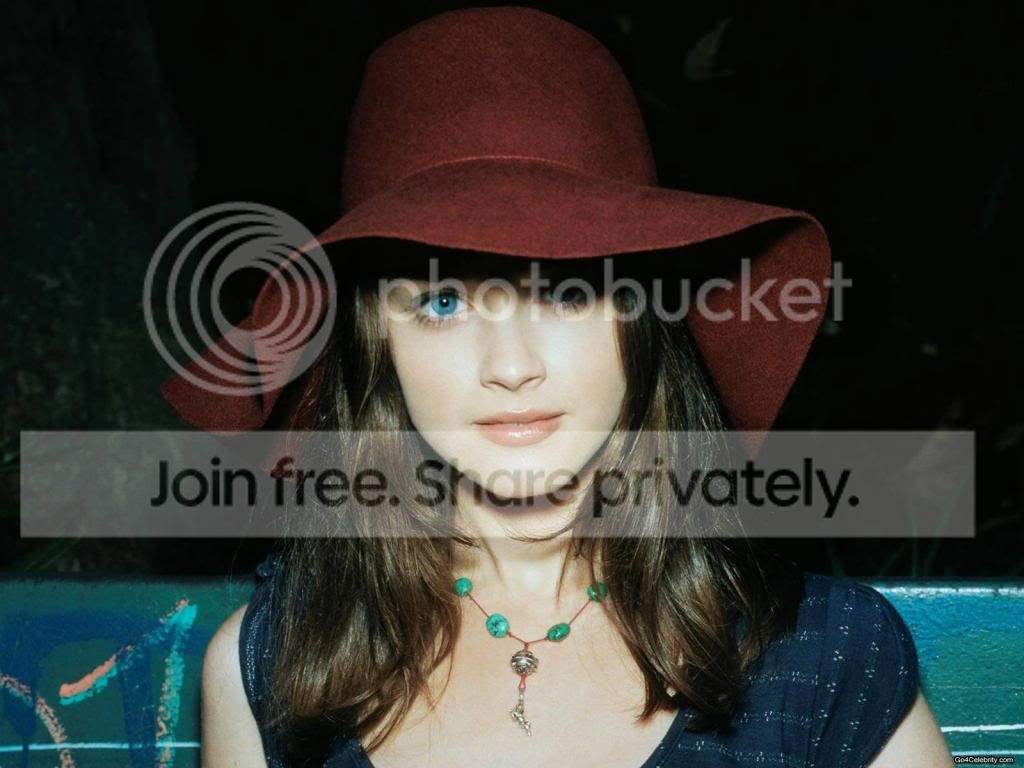 Alexis-Bledel-014.jpg
